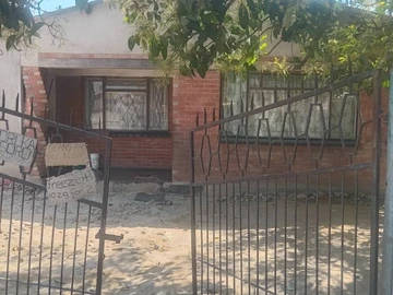 8 Bedroom House