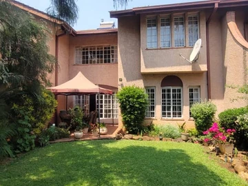 4 Bedroom Garden Flat
