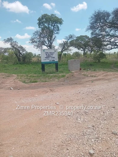 Edinburgh Country Estate - Along Mahusekwa Main road (Sole Mandate)